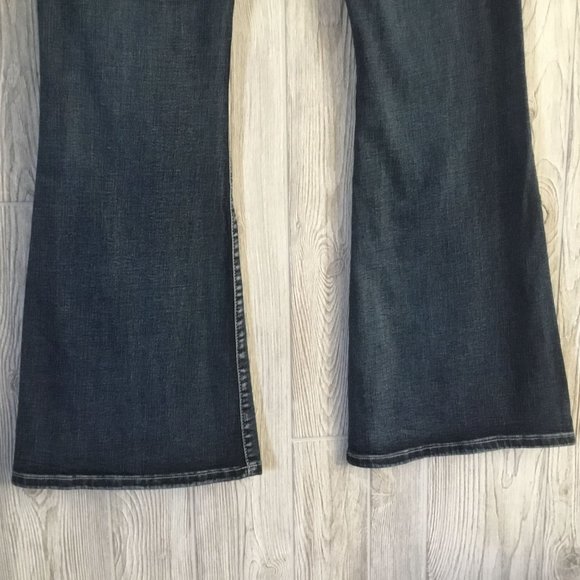 JEANS Mid Wash Boot Cut Slight Stretch Jeans - Picture 8 of 10